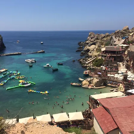 Lägenhet Sunshine - Modern Three Bedroom - No 2 *