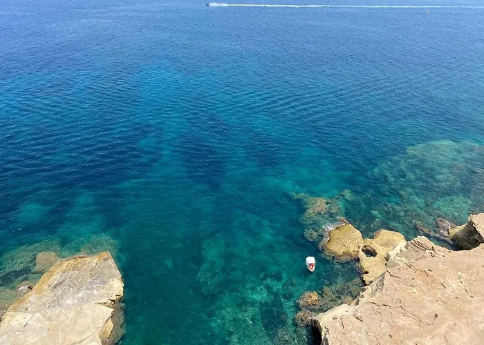 Sunshine - Modern Three Bedroom - No 2 Apartamento Mellieħa